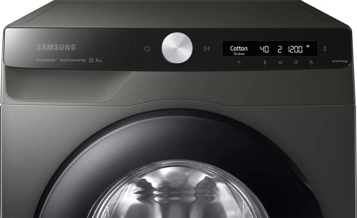 Стиральная машина Samsung WW80AG6S28AXLD Стиральная машина Samsung WW80AG6S28AXLD — Внешний вид с другого ракурса