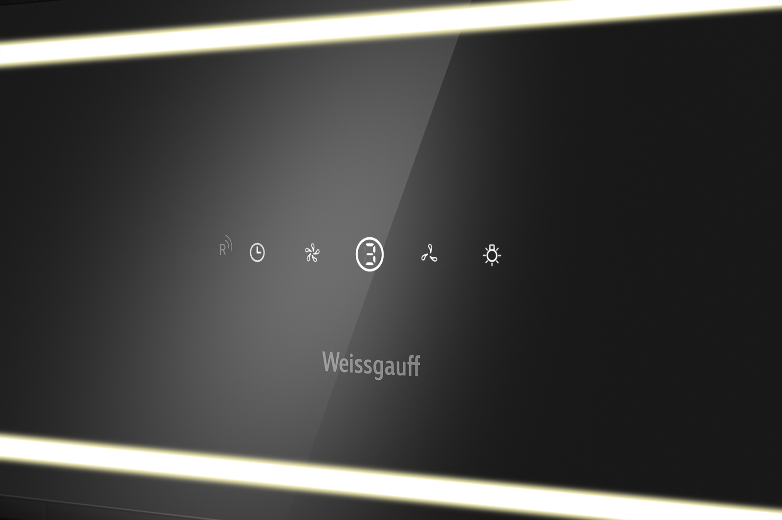 Вытяжка Weissgauff Quadra 600 Touch Black Glass Вытяжка Weissgauff Quadra 600 Touch Black Glass — Внешний вид с другого ракурса