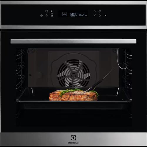 Электрический духовой шкаф Electrolux EOE7F31X черный