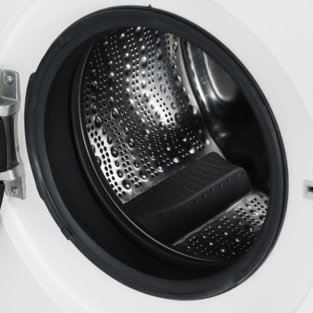 Стиральная машина Bosch WGE03200BY