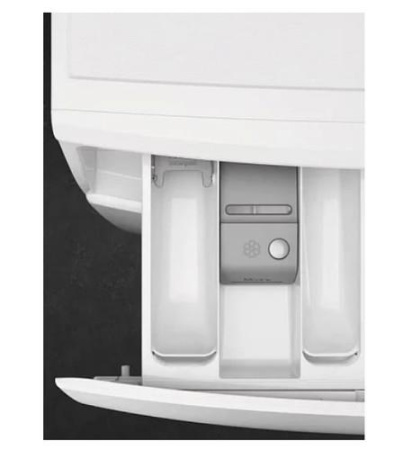 Стиральная машина AEG LFR61944BE белый