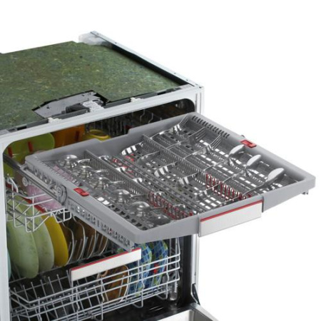 Встраиваемая посудомоечная машина Bosch SMV8YCX02E