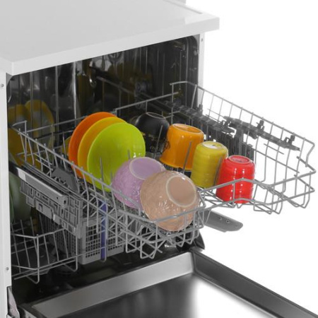 Посудомоечная машина Beko DVN053R01W белый